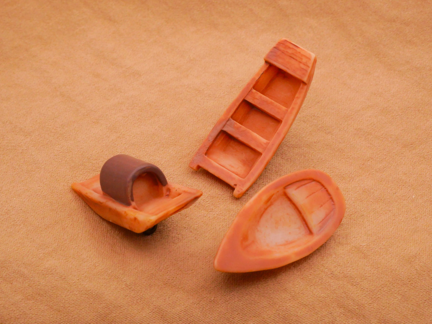 Boat Sampan Looks Like Wood Plastic Set of Three Buttons Various 10-33mm