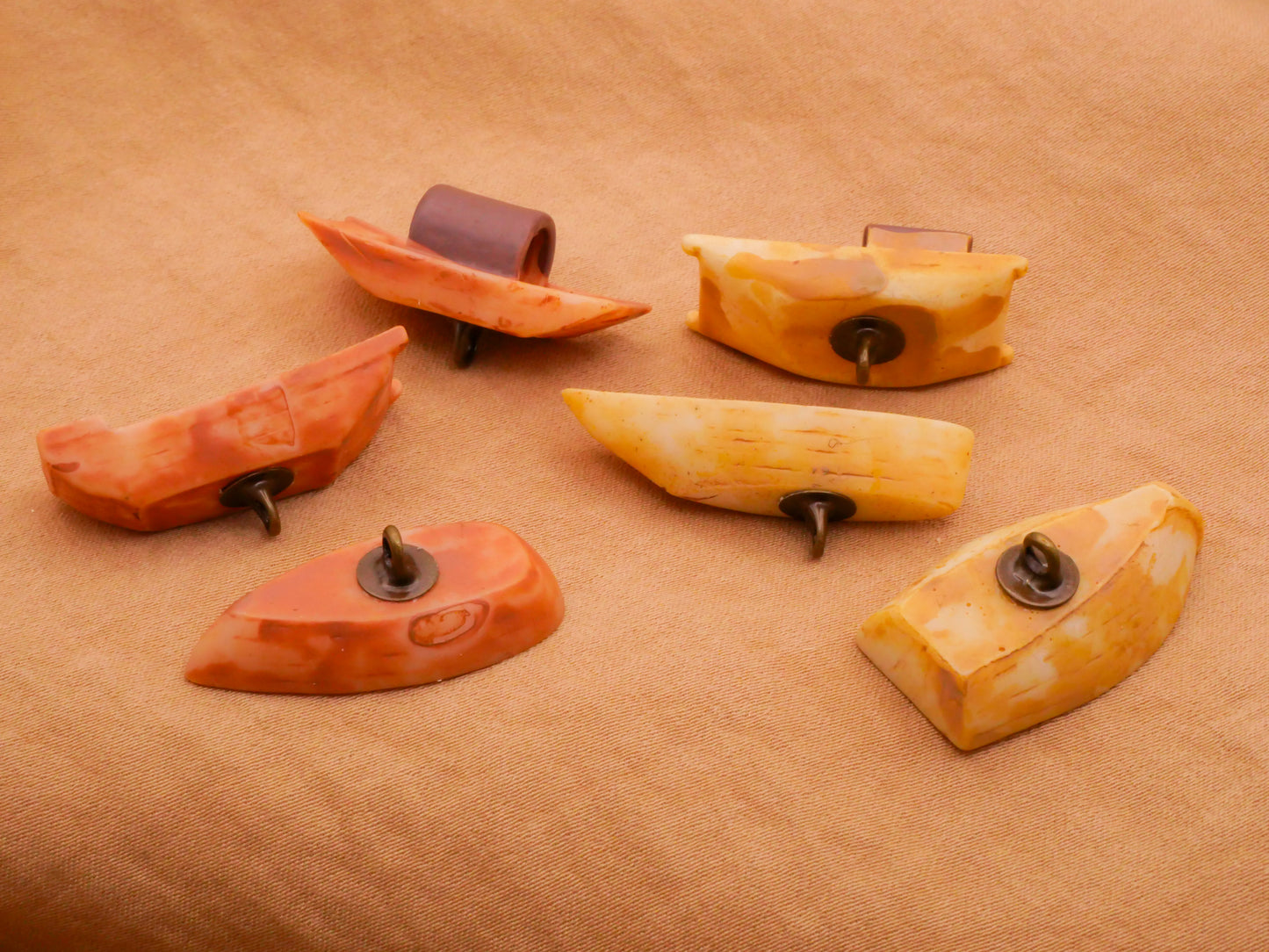 Boat Sampan Looks Like Wood Plastic Set of Three Buttons Various 10-33mm