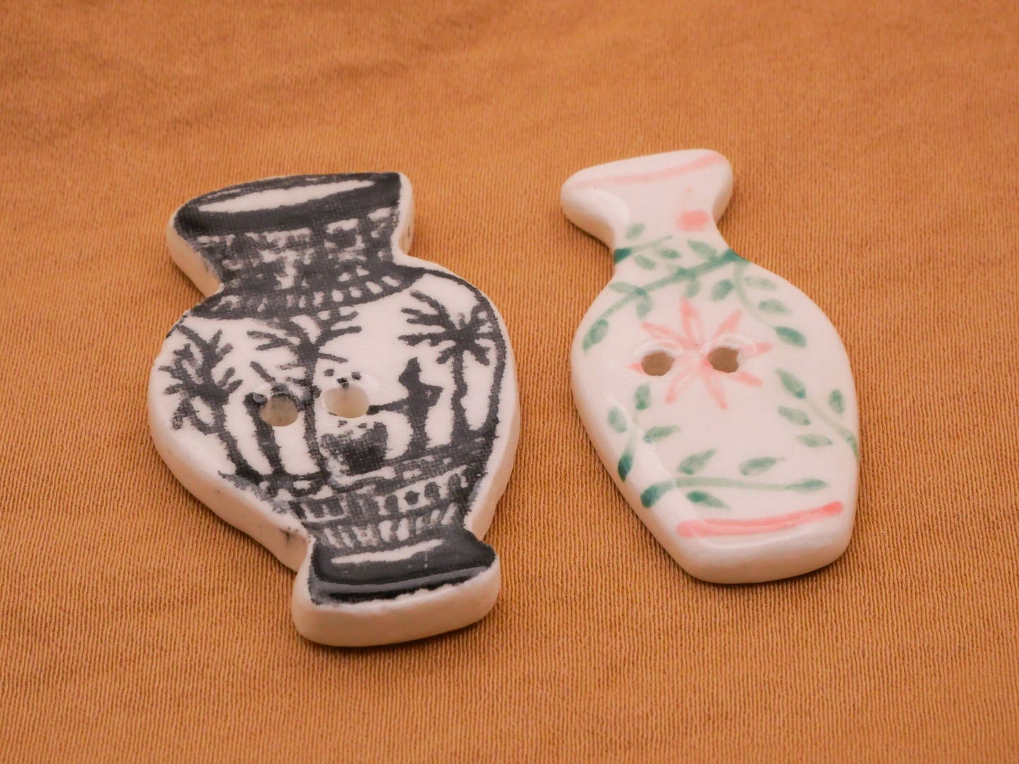 Vase Decorative Design Black Pink DJR Ceramic Button Various 18-38mm