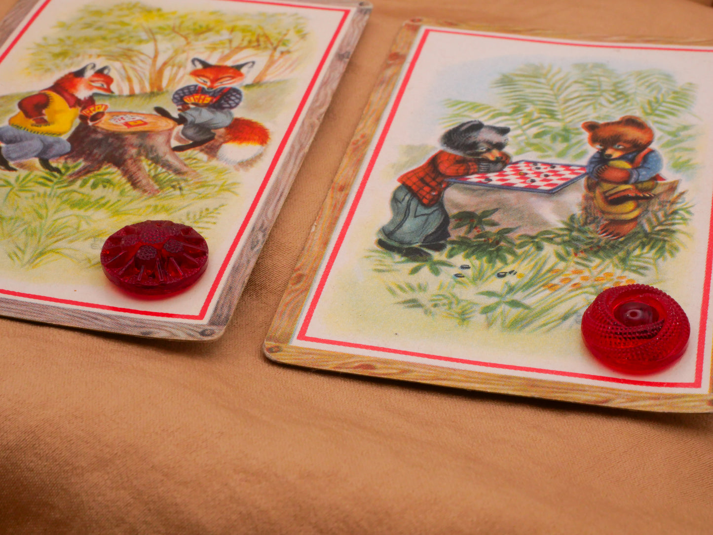 Woodland Animals Fox Bear Games Playing Card Vintage Red Glass Button 11-14mm