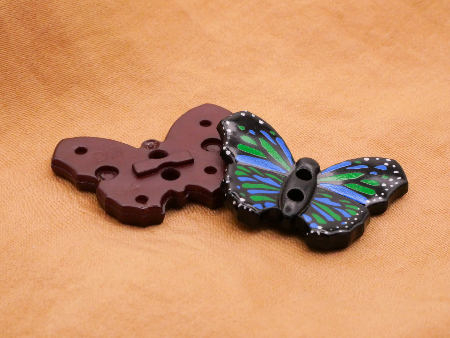 Butterfly Colorful Detailed Plastic Sew-Thru Button Various 20x28mm