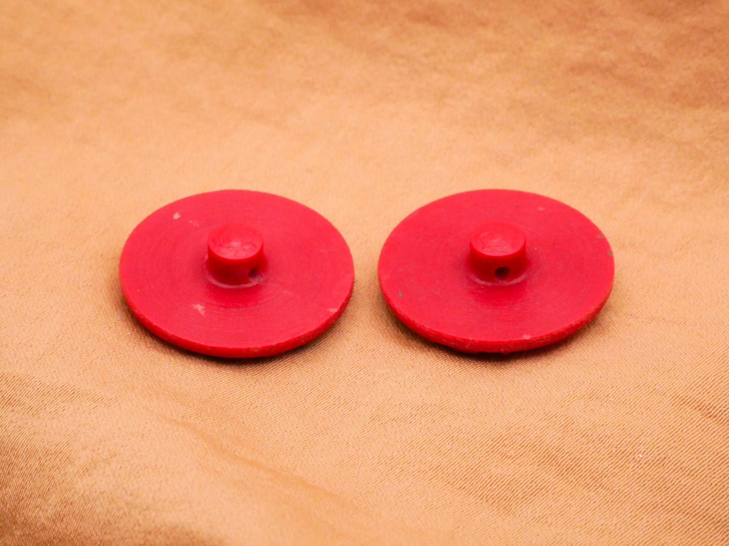 Bird Tweet Song Red Vintage Italian Plastic Button 21mm Various