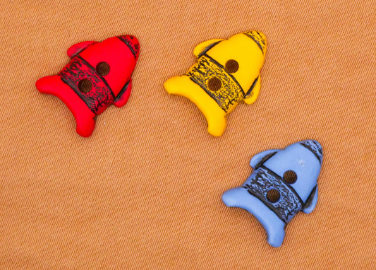 Rocket Space Ship Primary Color Plastic Set of Three Buttons 11x15mm