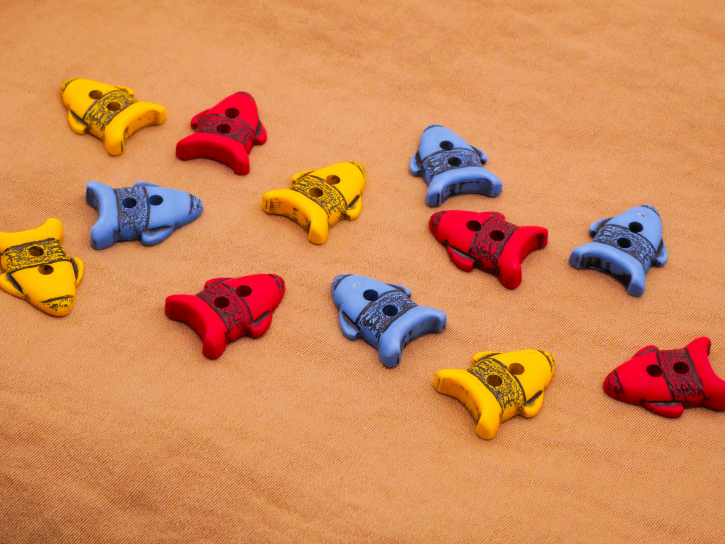 Rocket Space Ship Primary Color Plastic Set of Three Buttons 11x15mm