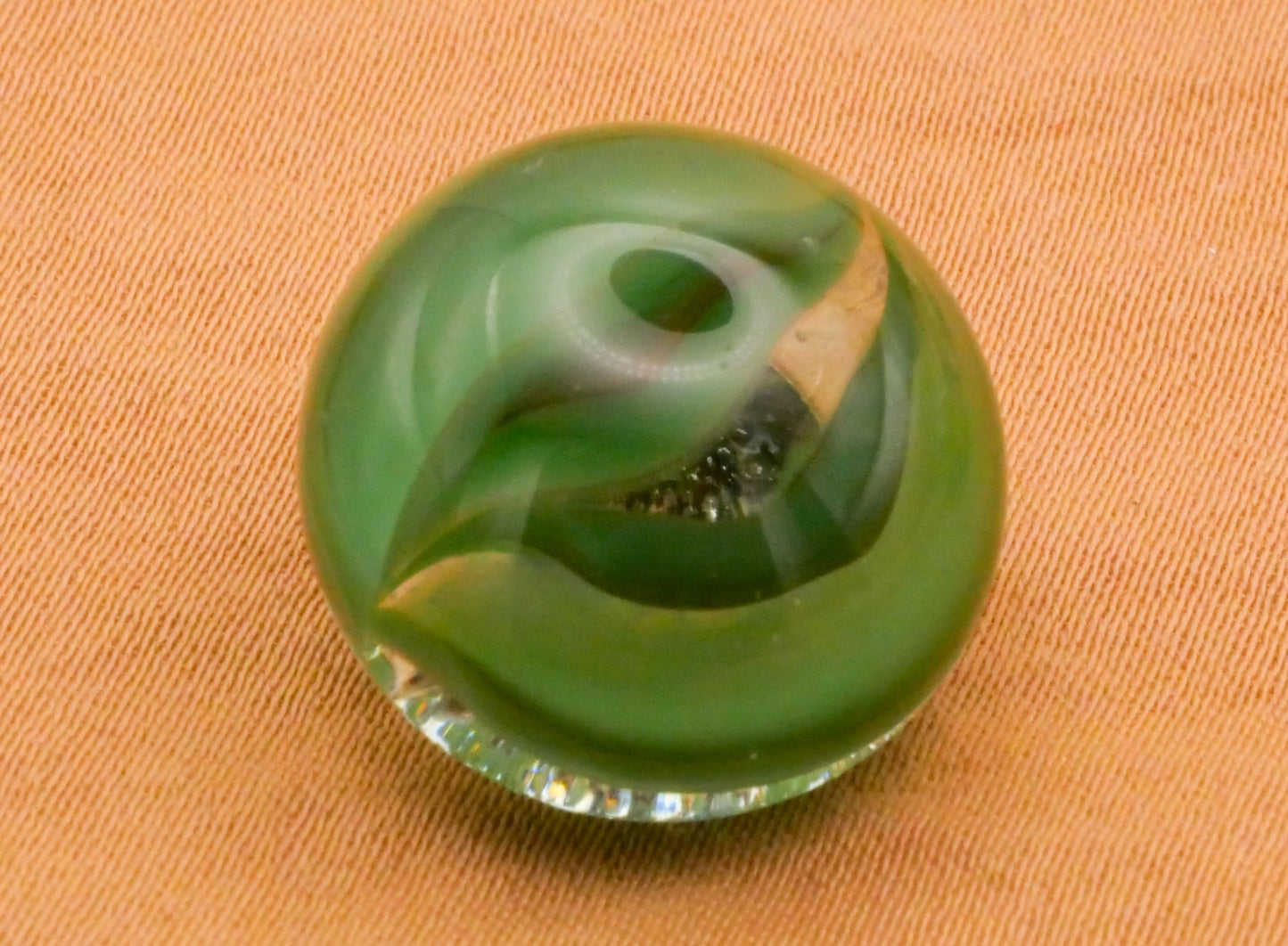 Theresa Rarig Paperweight Glass Studio Button 14-32mm