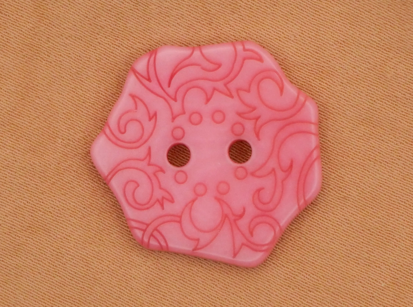 Pink Polygon Etched Filigree Plastic Sew-Thru Button 22mm