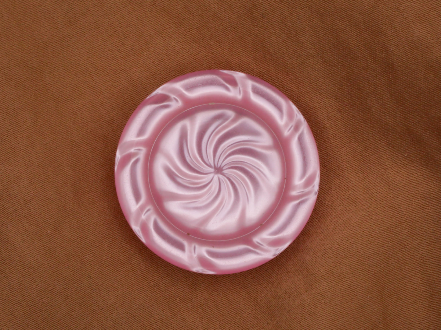 Swirl Wreath Pink Chocolate Brown Vintage Iridescent Plastic Button Various 28-31mm