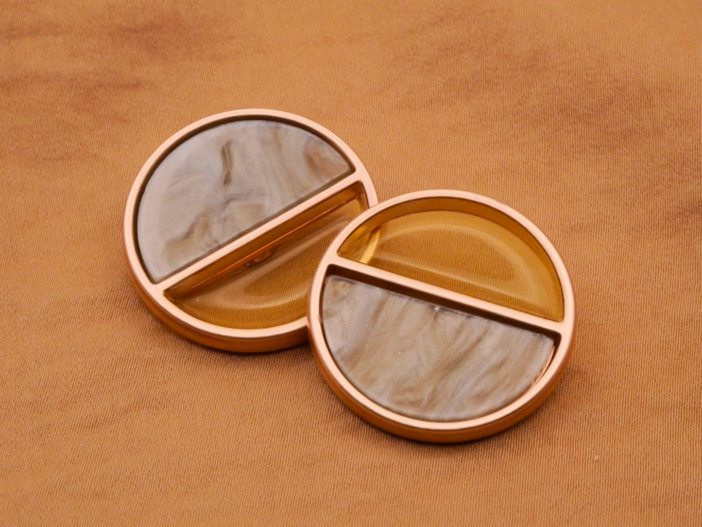 Half Circle Resin Plastic Soft Gold Metal Button 28mm