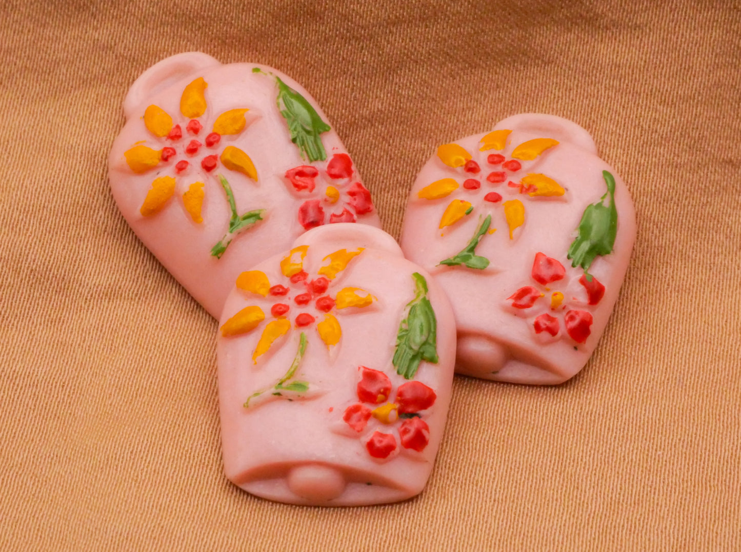 Cowbell Flowers Hand-Painted Green Pink Vintage Italian Plastic Button Various 16x21mm