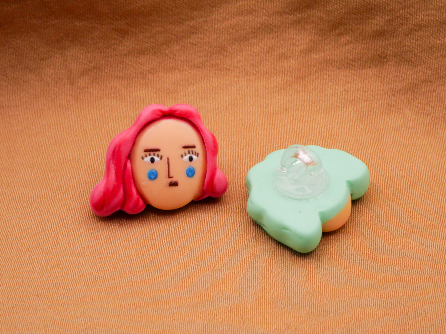 Women Portrait Faces Pink Green Hair Plastic Button Various 15-20mm