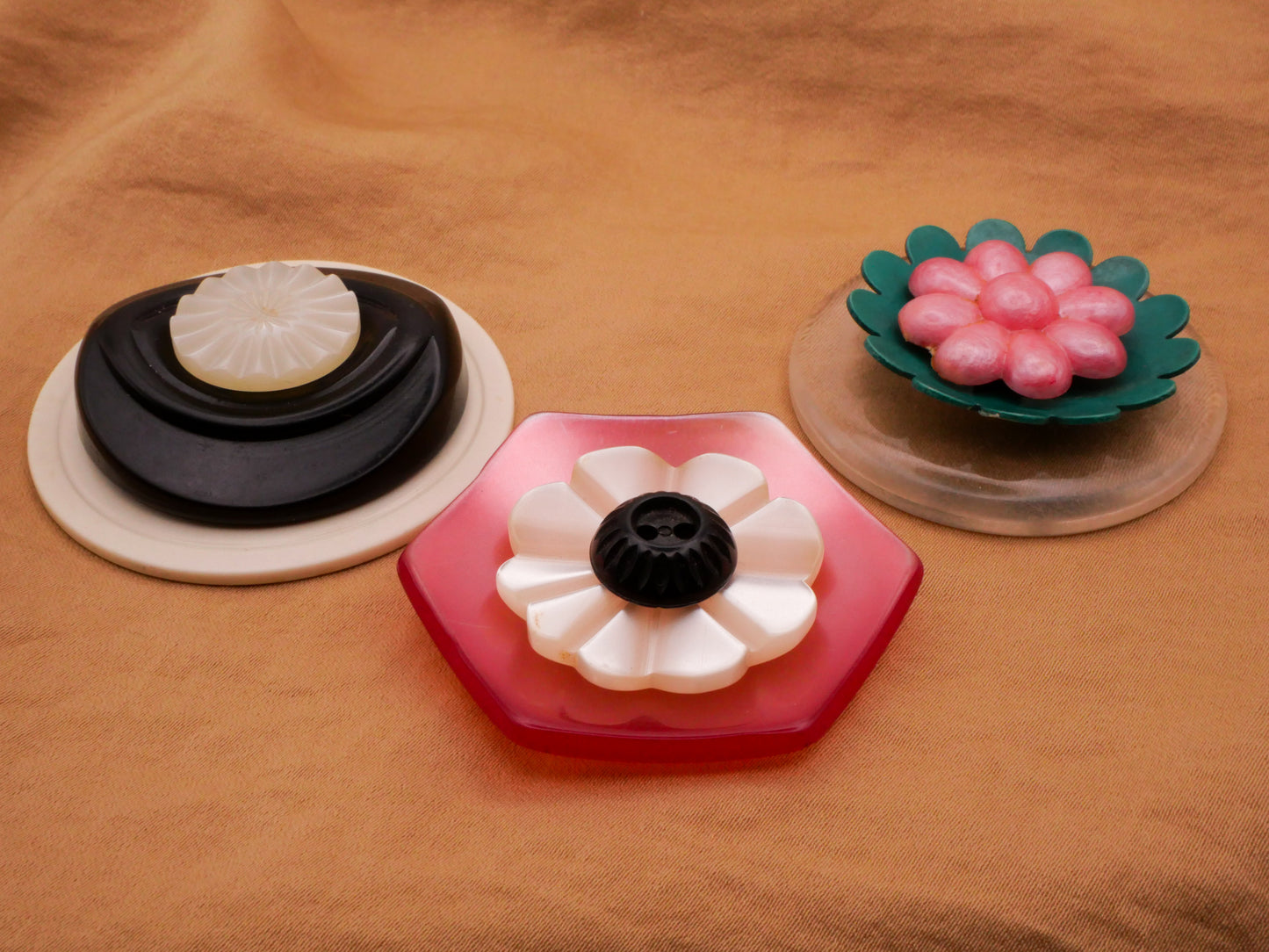 Pearlized Vintage Plastic Stack Flower Eye Set of Three Buttons Various 13-47mm