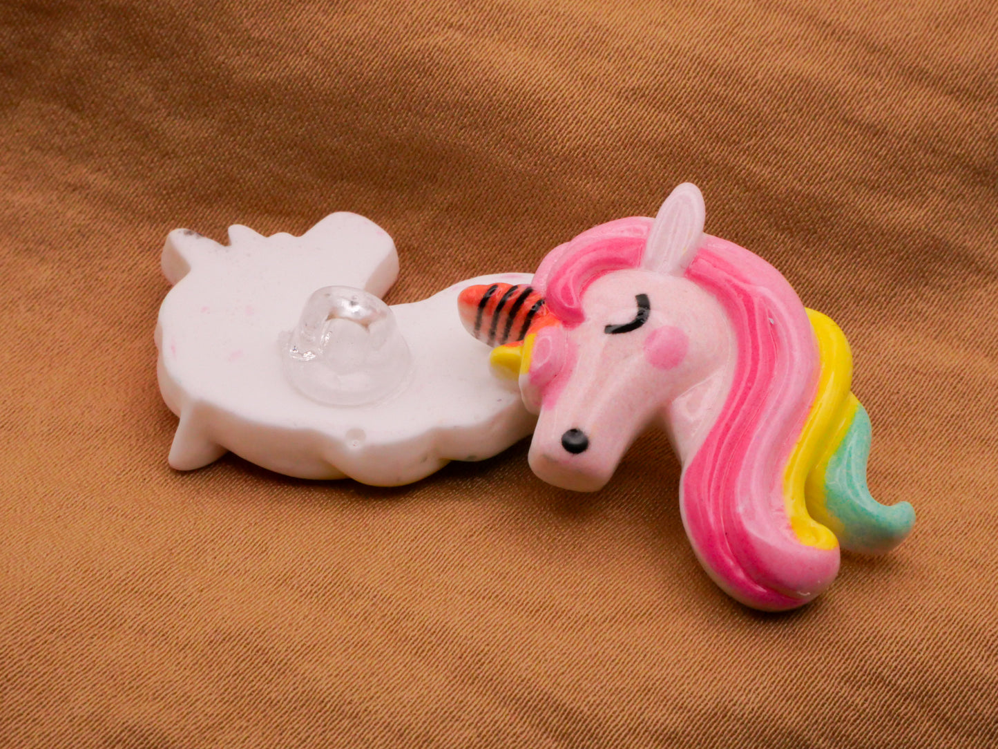 Unicorn Pink Rainbow Kids Plastic Button 20x31mm