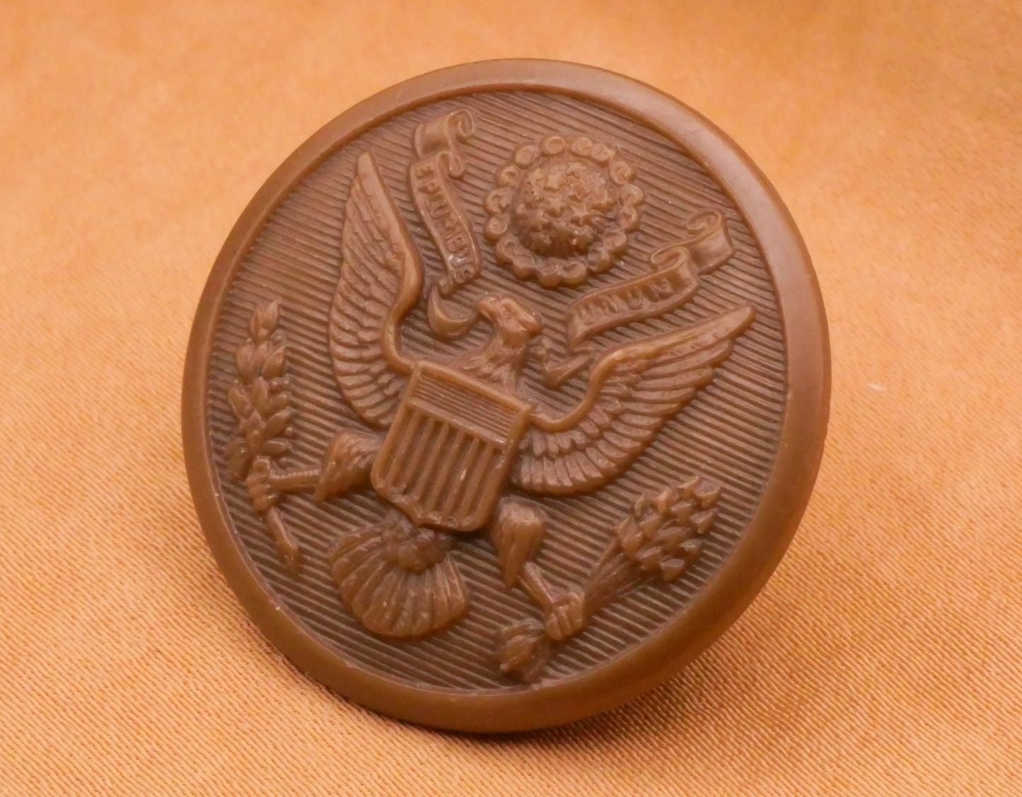 Military US Army Marine Corp Eagle Anchor Vintage Plastic Composite Button Various 28-29mm