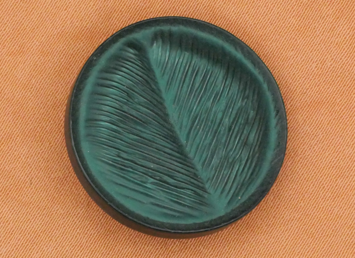 Peacock Green Plume Feather Etched Look Vintage Plastic Button 23mm