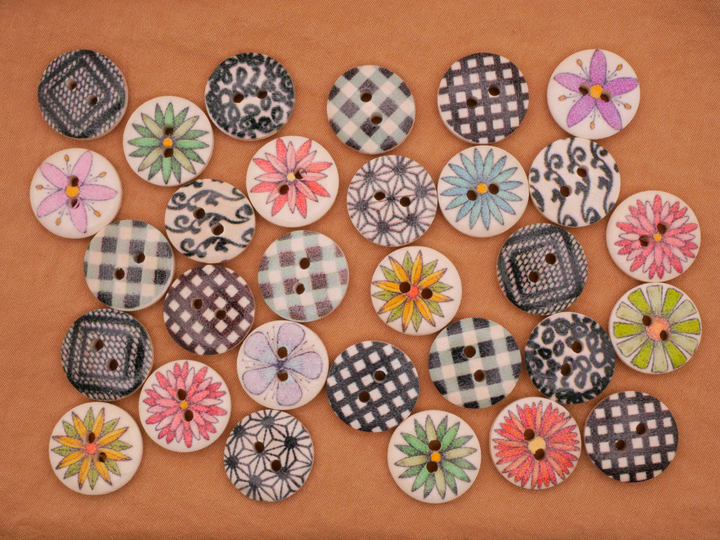 Retro Flower Black White Colorful Wood Set of Thirty Buttons 15mm