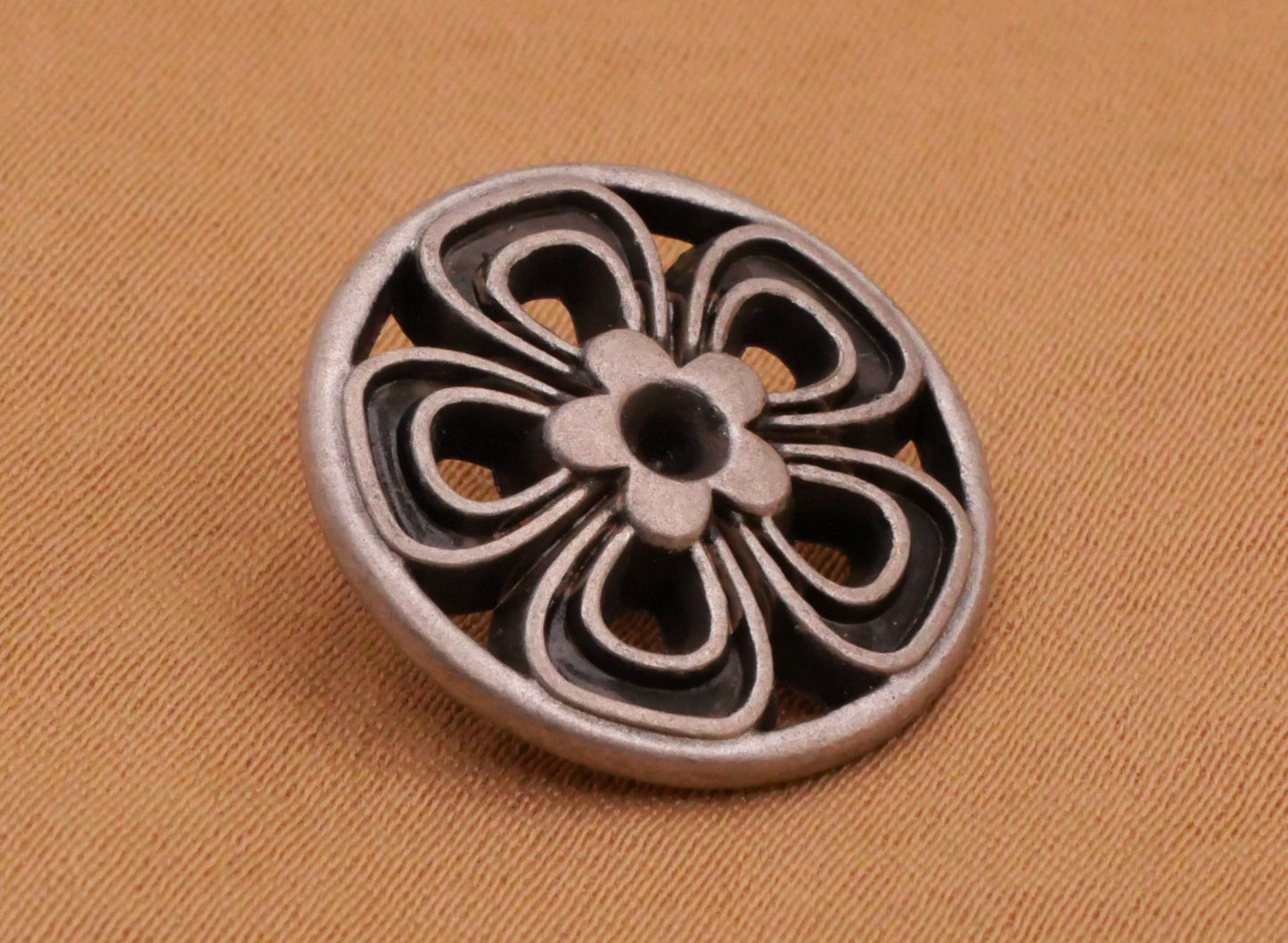 Flower Forget Me Not Antiqued Silver Metal Button 18mm