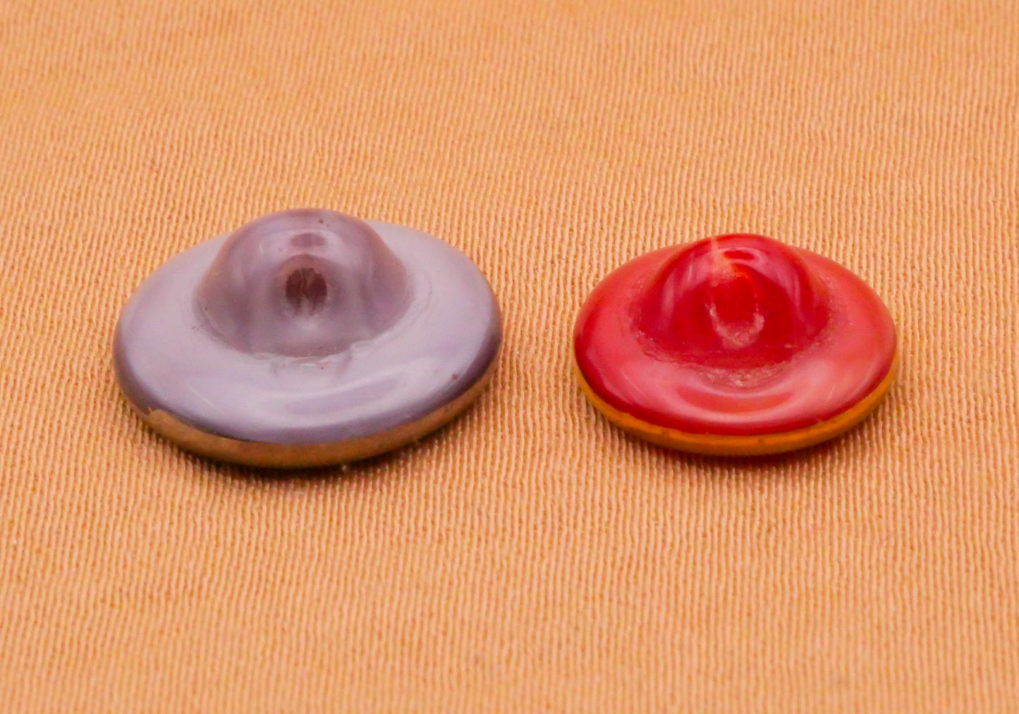 Knit Design In Glass DIG DUG Purple Red Vintage Button Various 11-13mm