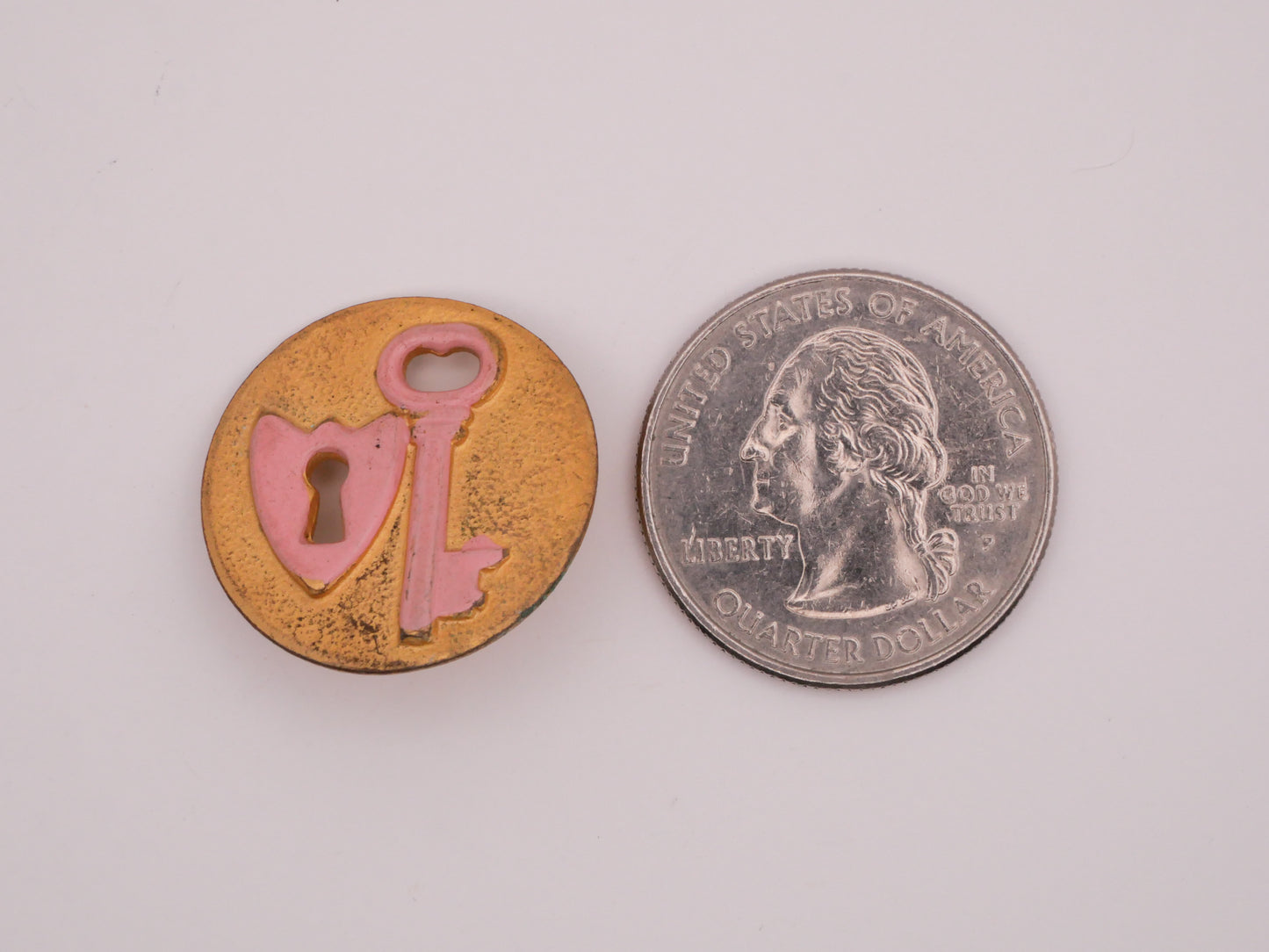 Key Lock Brass Gold Pink Vintage Button 23mm