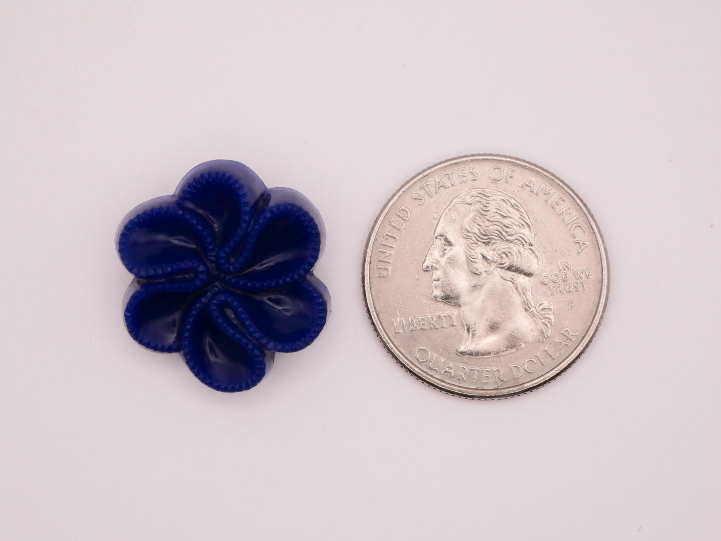 Flower Ribbon Zipper Look Blue Vintage Plastic Button 22mm