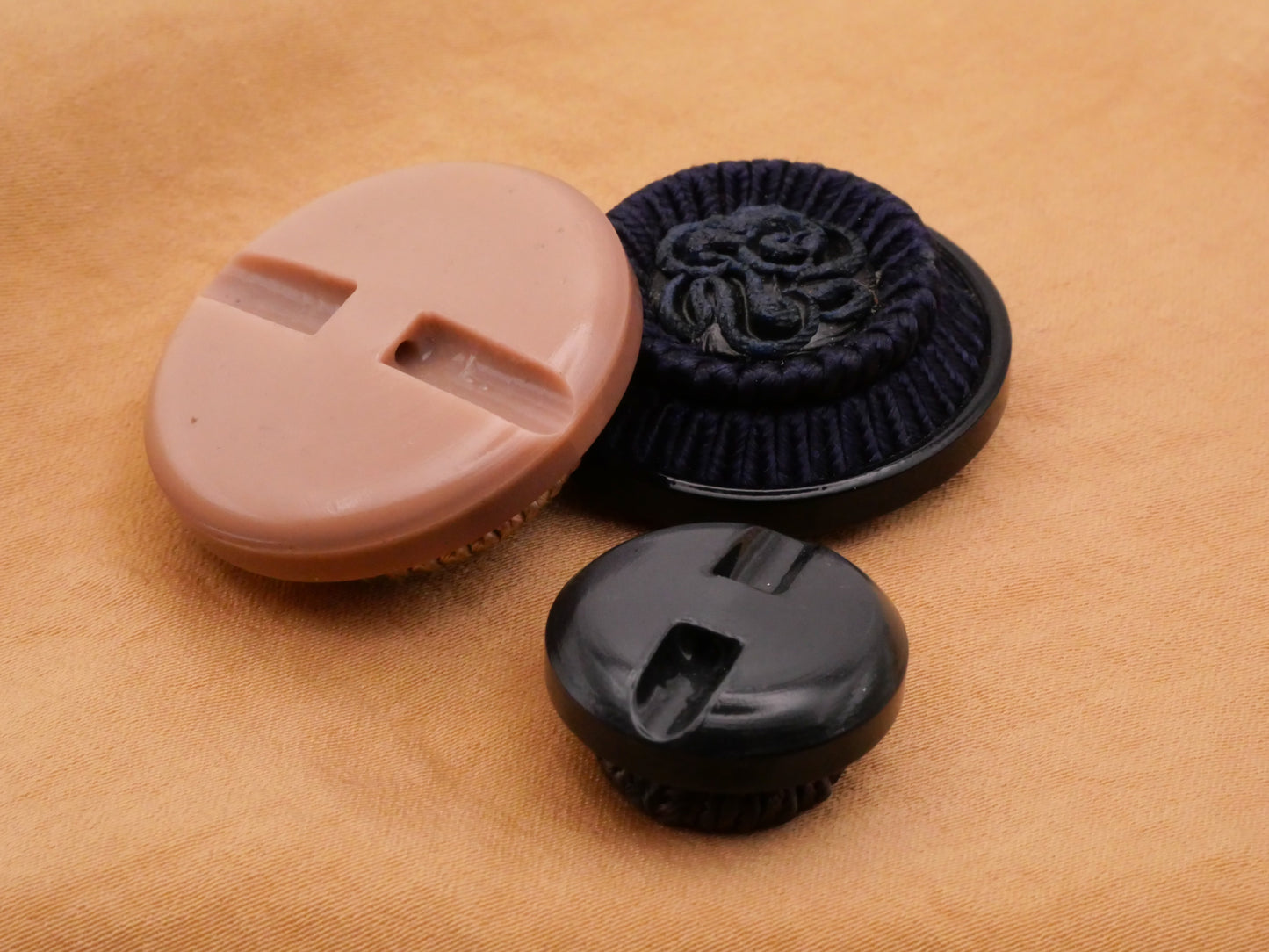 Passementerie Hot Tooled Vintage Plastic Fabric Tan Blue Grey Couture Button Various 20-29mm