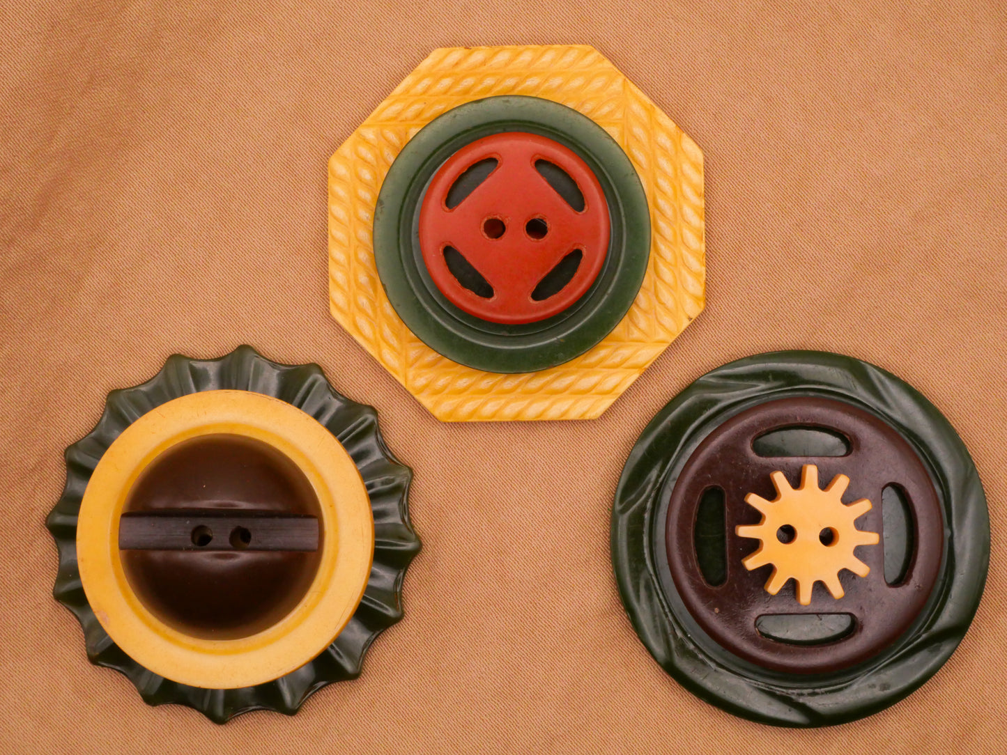 Bakelite Stack Sunburst Rope Gear Vintage Early Plastic Buttons Various 13-37mm