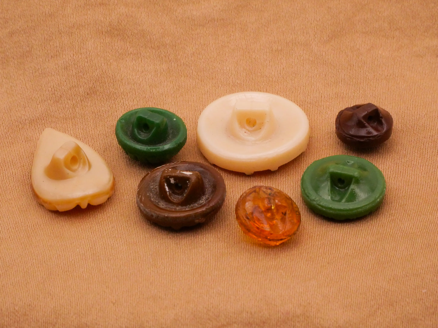 Glass Green Brown Orange Ivory Leaf Vintage Set of Seven Buttons 9-18mm