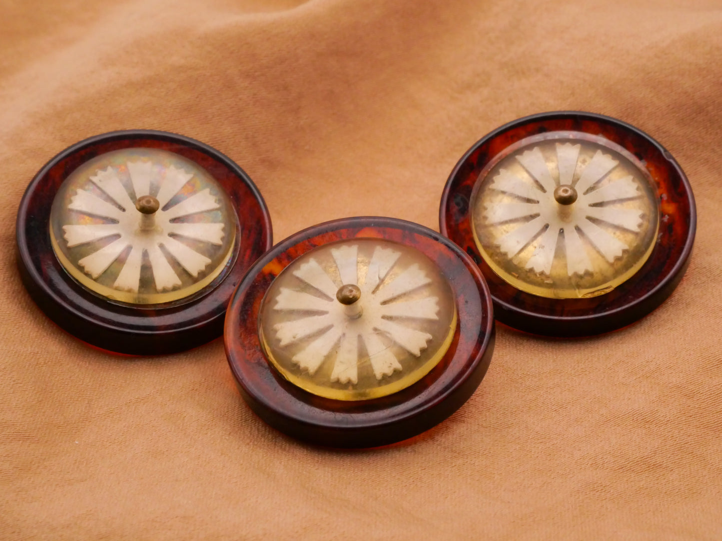 Lucite Tortoiseshell Sun Under Plastic Vintage Button Various 28mm