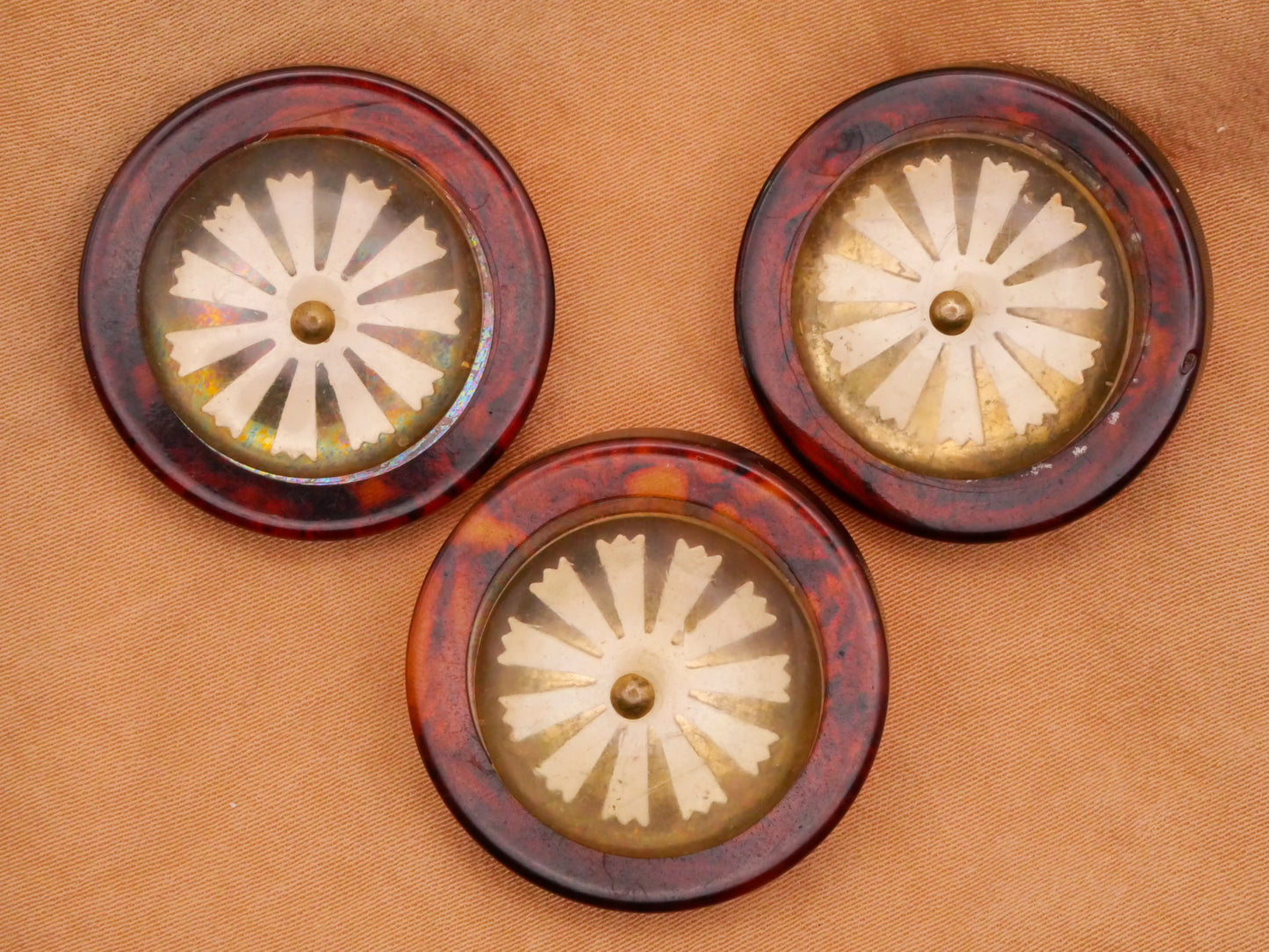 Lucite Tortoiseshell Sun Under Plastic Vintage Button Various 28mm