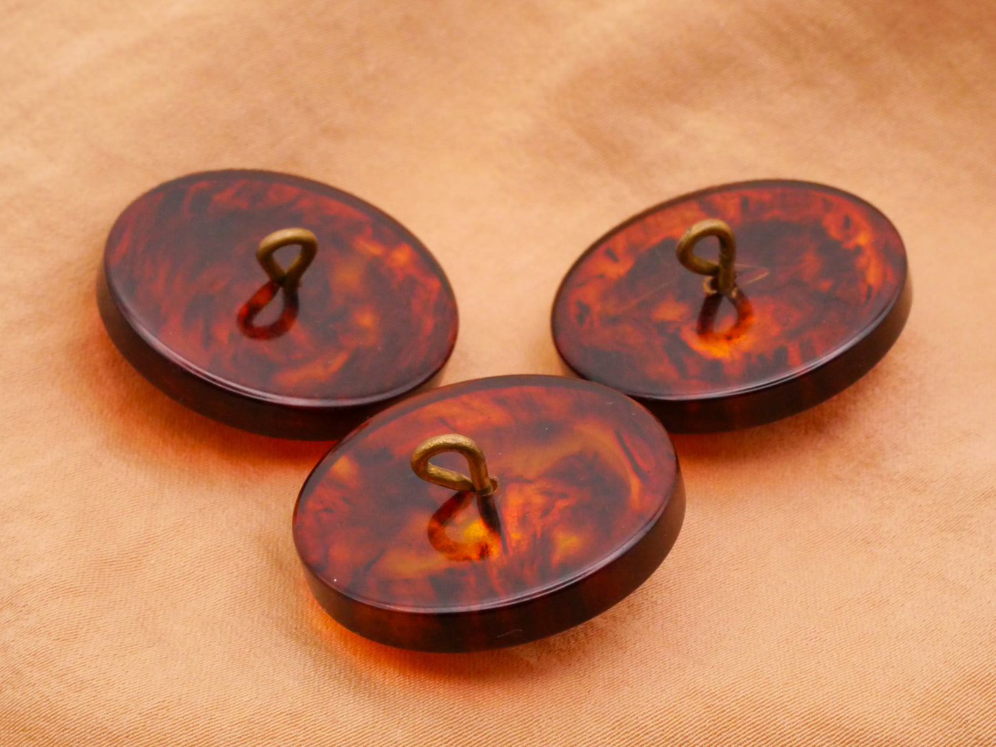 Lucite Tortoiseshell Sun Under Plastic Vintage Button Various 28mm