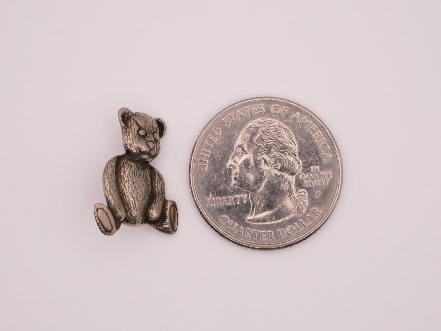 Danforth Pewter Teddy Bear Realistic Back Mark Metal Button 17x20mm