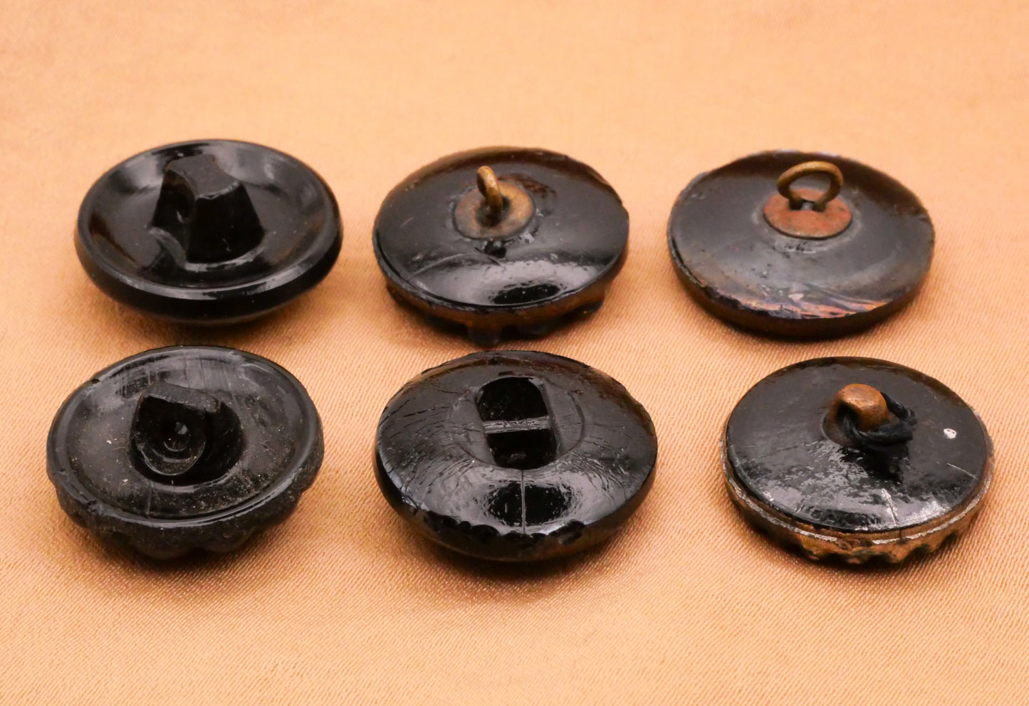 Iridescent Black Glass Sun Star Shell Bubble Vintage Button Various 17-18mm