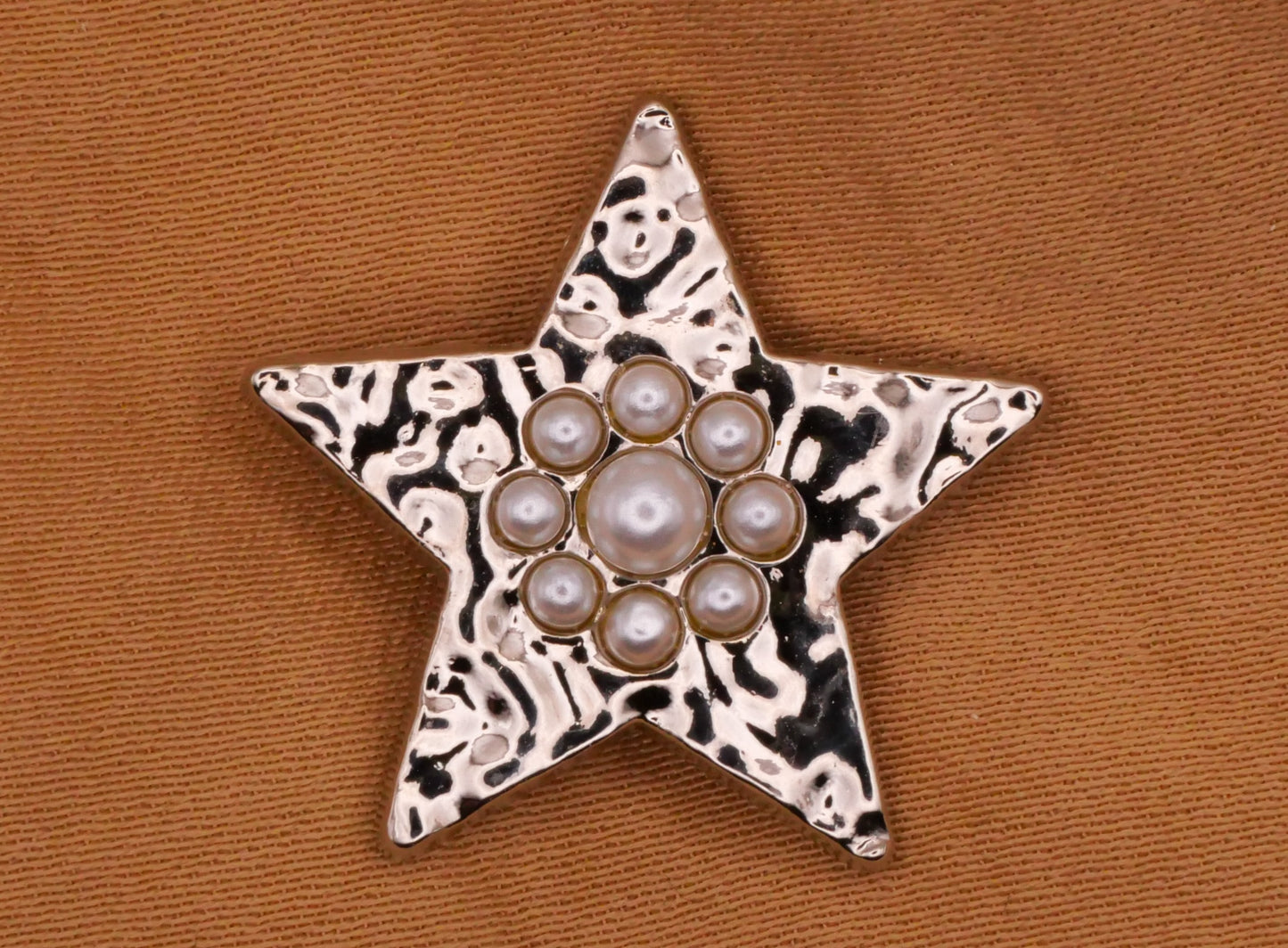 Star Pearls Hammered Silver Metal Button 22mm