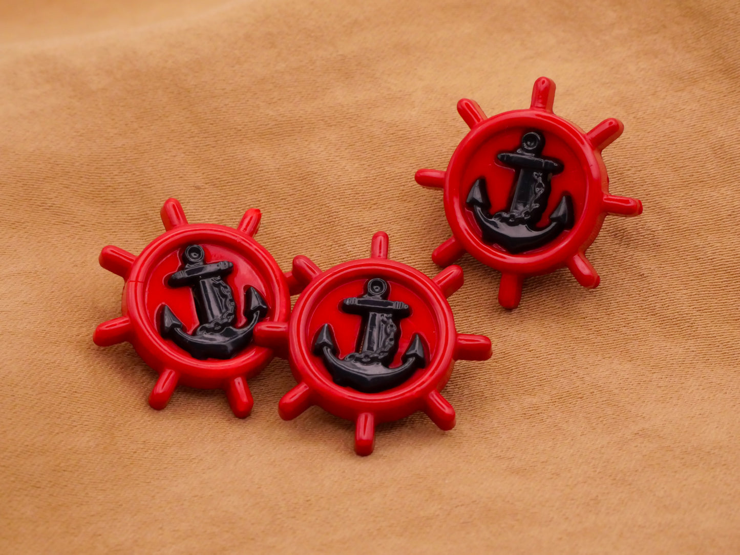 Anchor Ships Wheel Nautical Red Blue Plastic Button 20mm