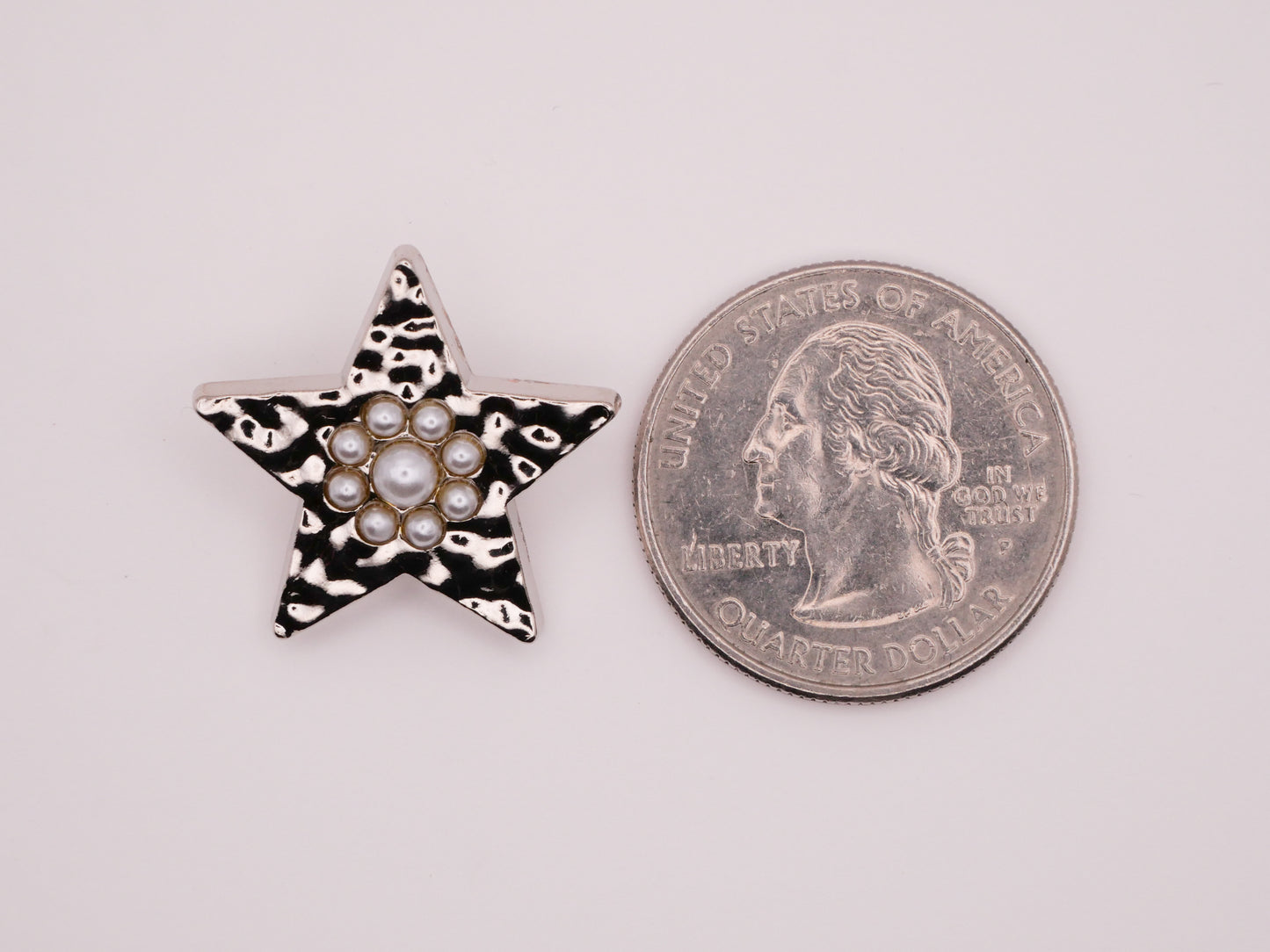 Star Pearls Hammered Silver Metal Button 22mm