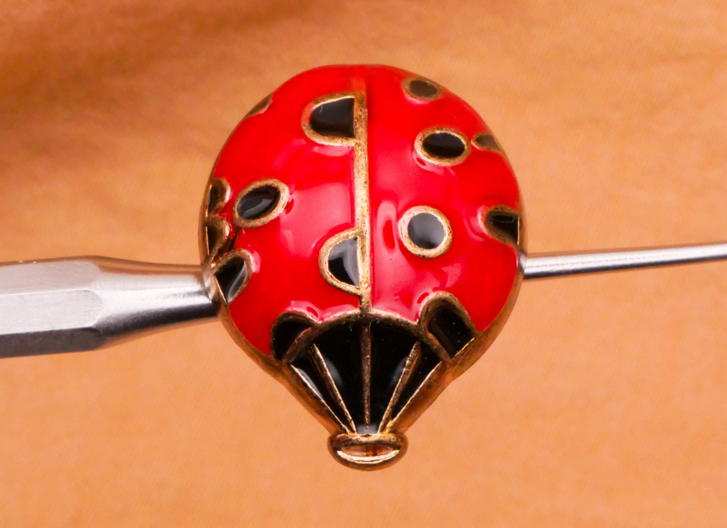 Hot Air Balloon Ladybug Pattern Enamel Metal Button 17x21mm