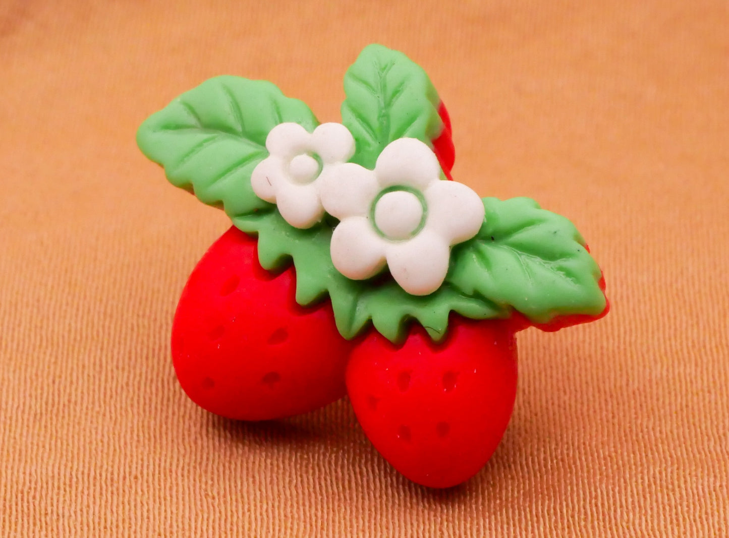 Strawberry Flowers Realistic Plastic Pair of Buttons 18x24mm