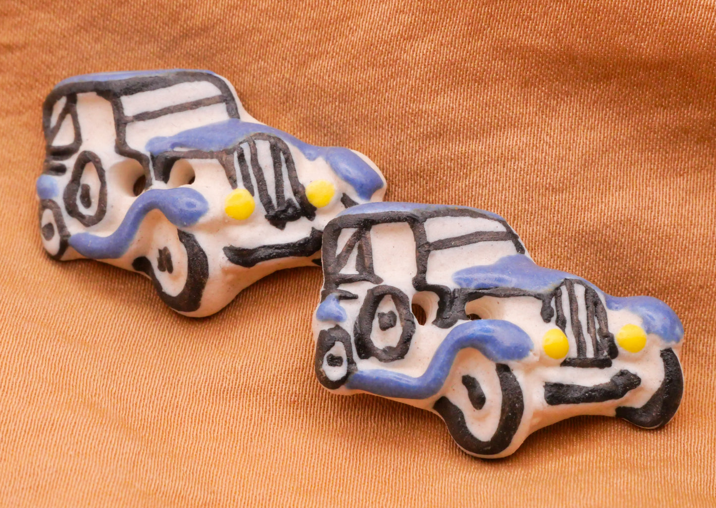 Automobile Car 1930s Blue Hand-Painted Ceramic Button 20x29mm