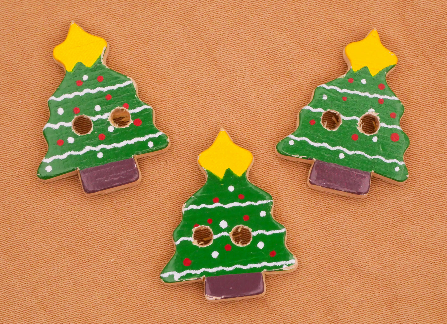 Christmas Tree Wood Applied Graphic Set of Three Buttons 18x23mm