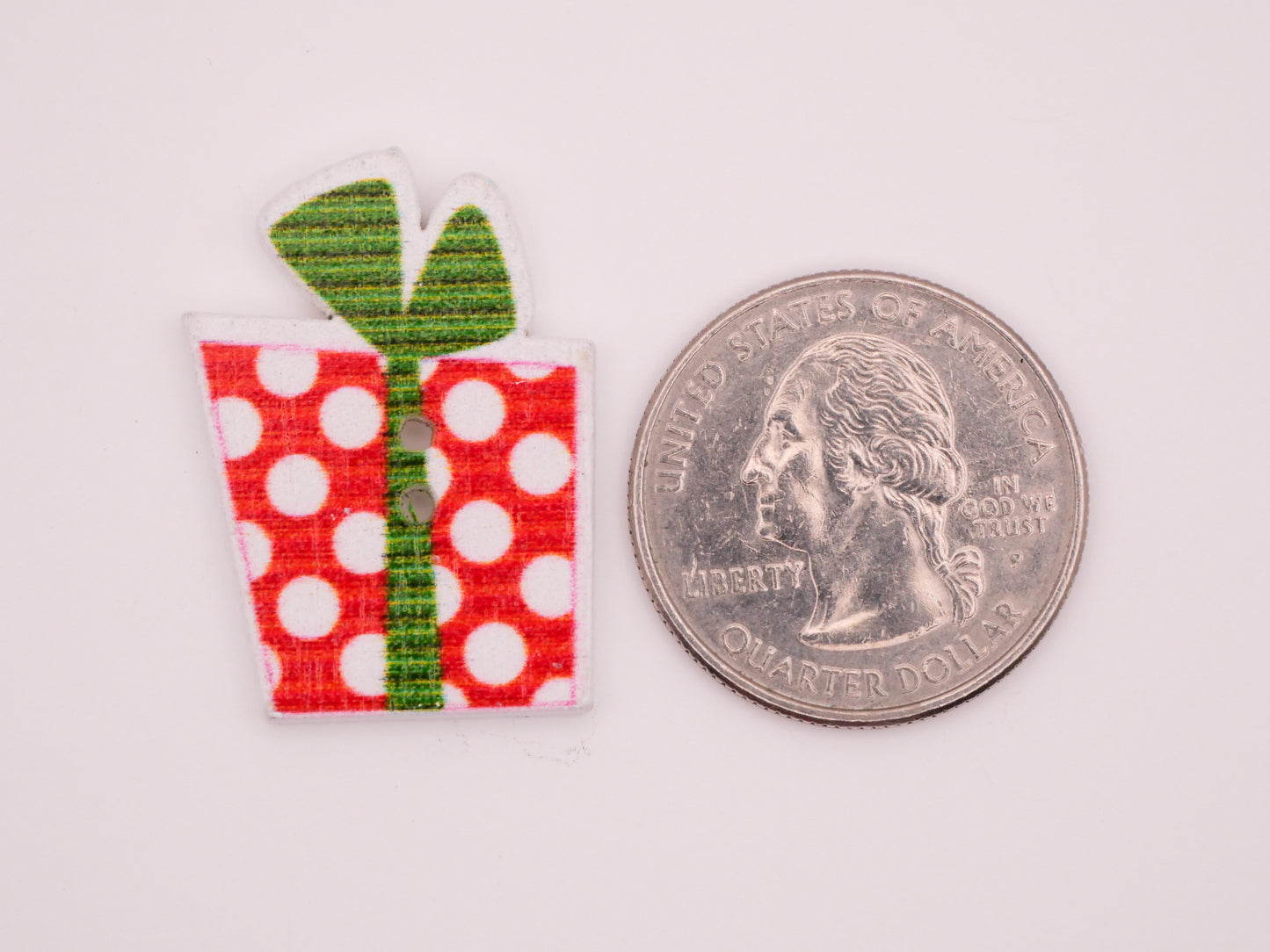 Gifts Presents Bows Christmas Wood Set of Ten Buttons 21x30mm