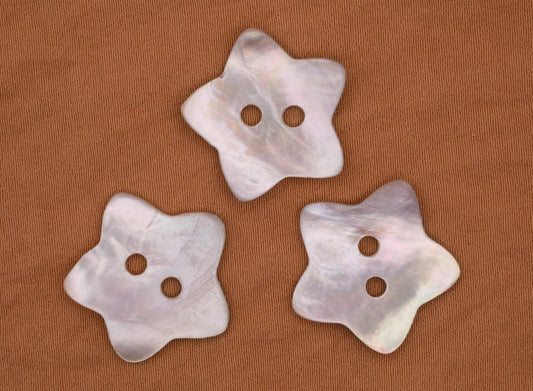 Star Mother of Pearl Shell Sew-Thru Set of Three Buttons 19mm