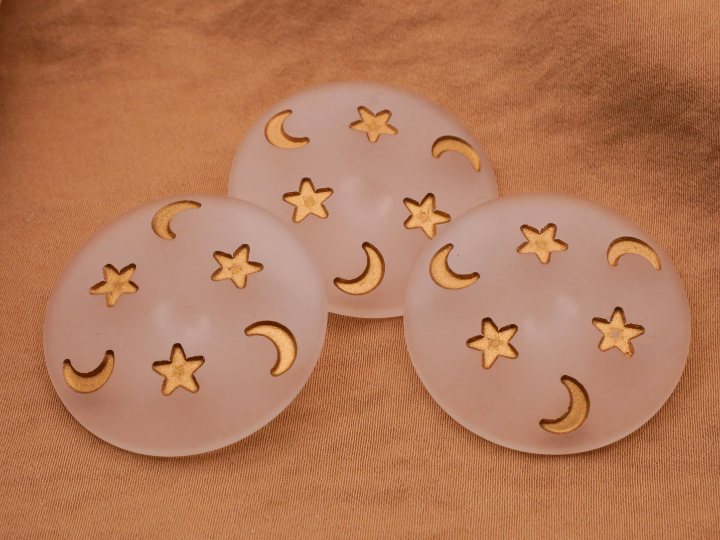 Moon Star Vintage Frosted Plastic Large Button 32mm