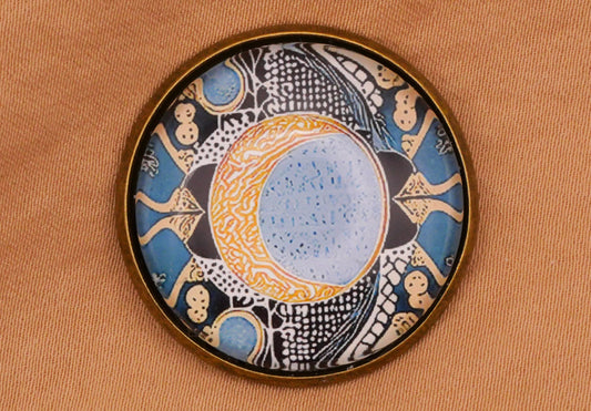 Crescent Moon Tribal Design Dome Glass Bronze Metal Button 28mm