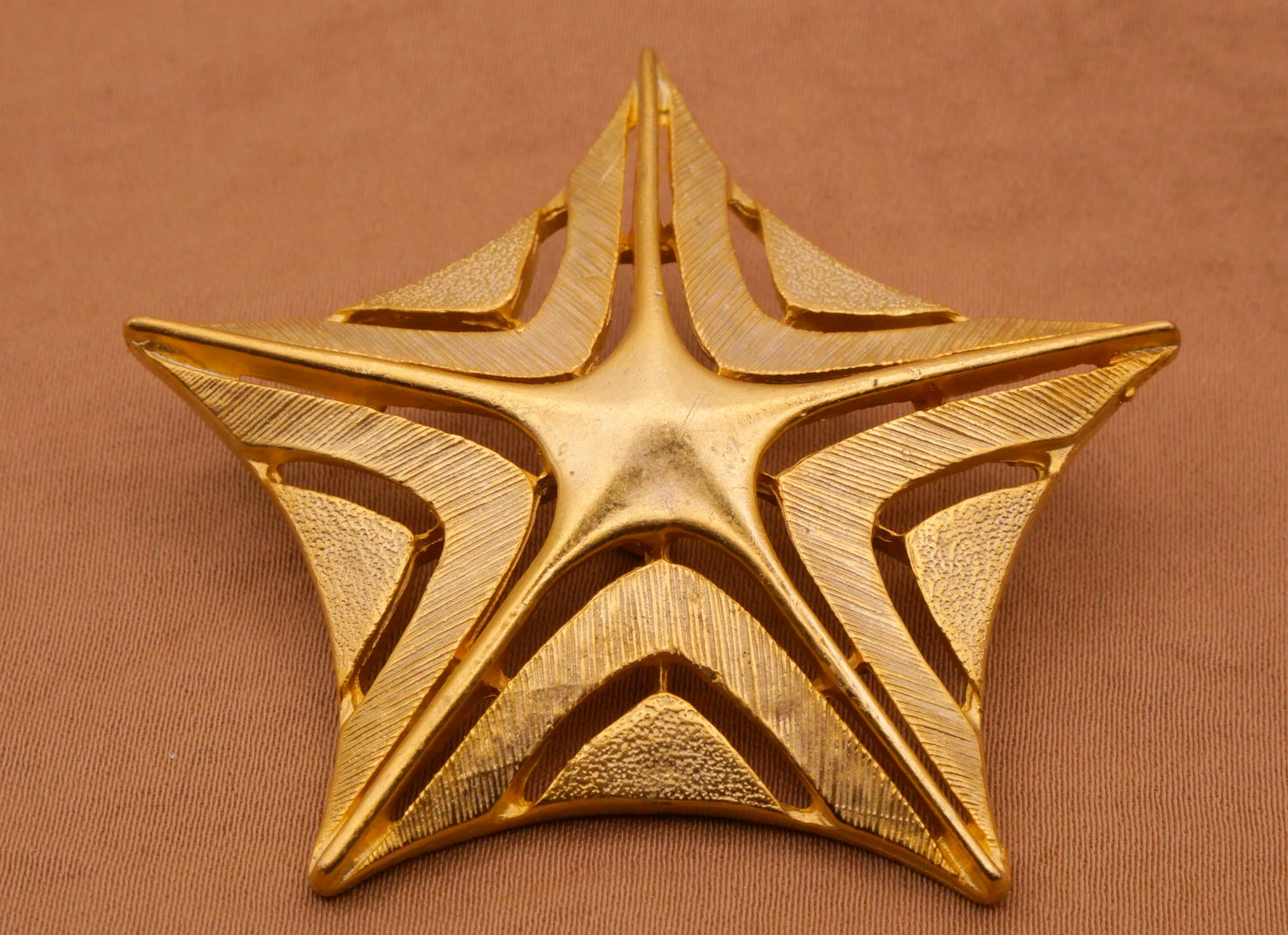 Star Starfish Vintage Large Gold Metal Button 51mm