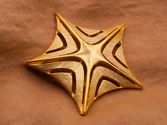 Star Starfish Vintage Large Gold Metal Button 51mm