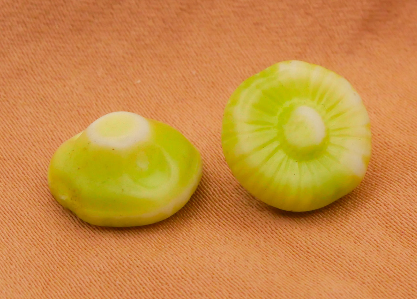 Lime Citrine Green Flower Vintage Glass Set of Three Buttons 12mm