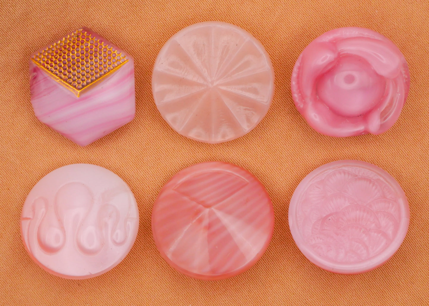 Pink Vintage Glass Drips Dig Dug Button Various 16-18mm