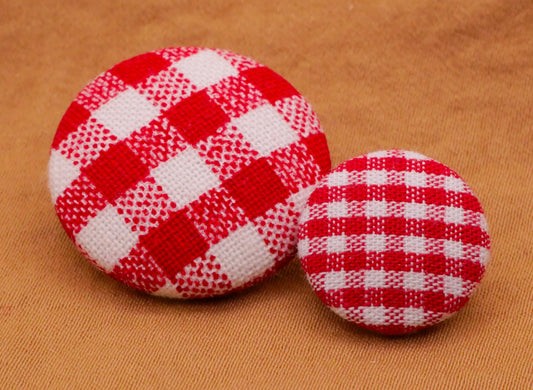 Gingham Plaid Red Check Fabric Covered Set of Three Buttons Various 15-23mm