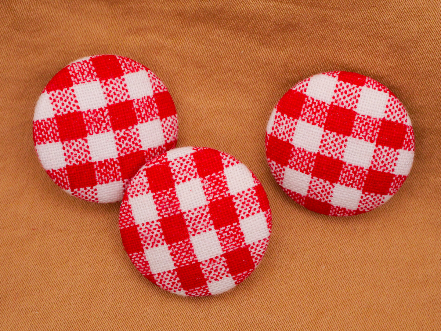 Gingham Plaid Red Check Fabric Covered Set of Three Buttons Various 15-23mm