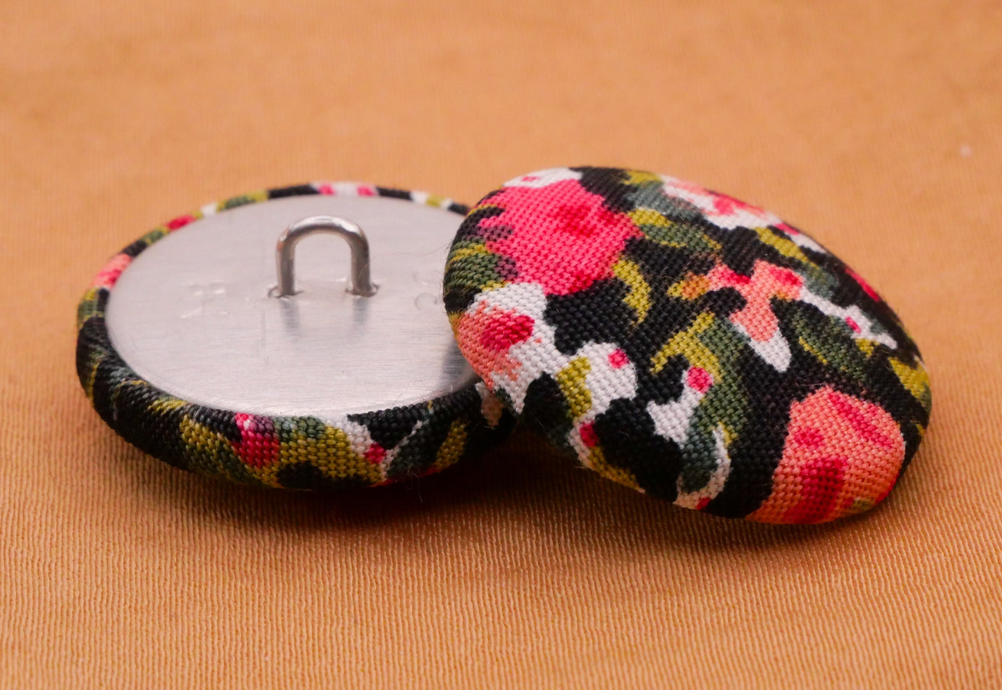 Flower Pattern Pink Green Black Fabric Covered Set of Three Buttons 23mm