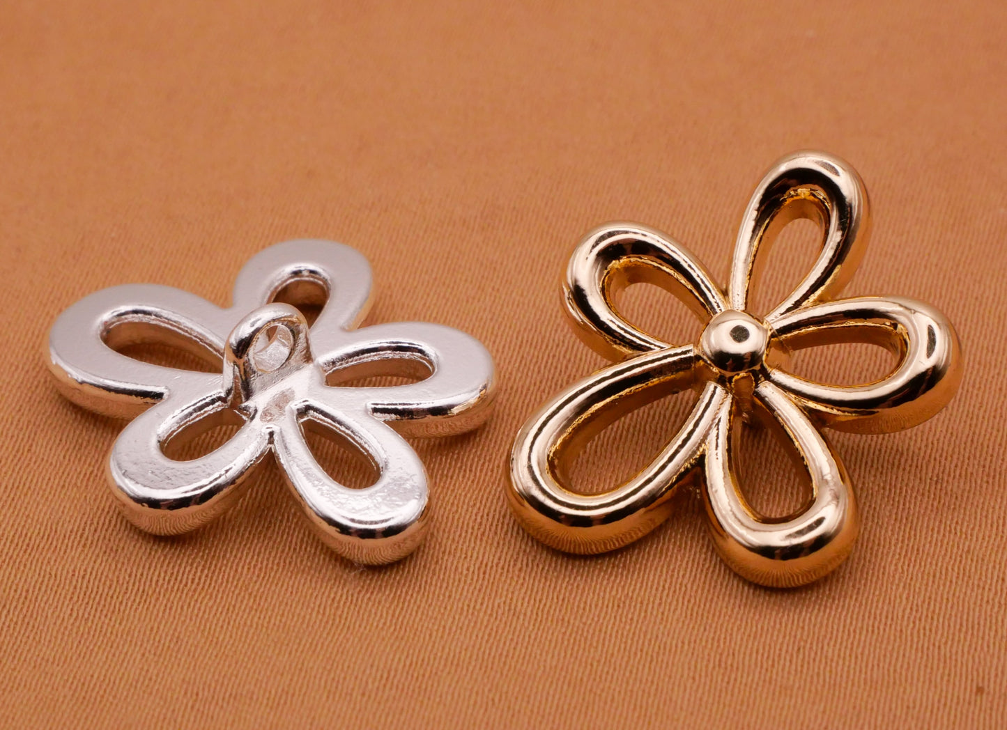 Flower Bubbly Groovy Silver Gold Metal Button Various 20x23mm